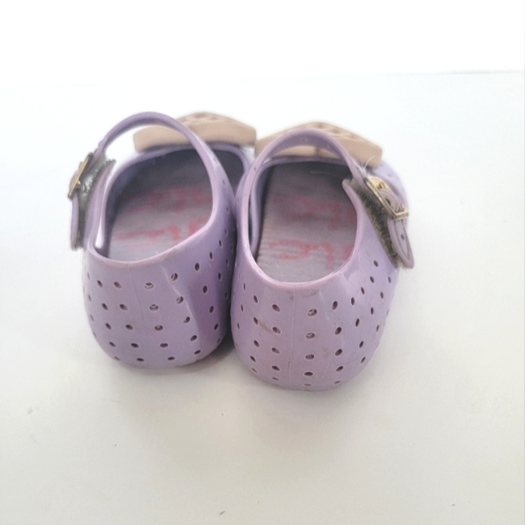 Mini Melissa waffle heart shoes, size 8 - Picture 4 of 6
